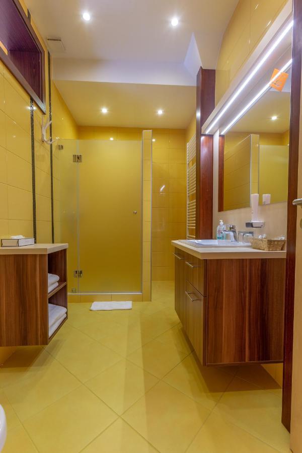 Hotel Mayer Alsooers Esterno foto